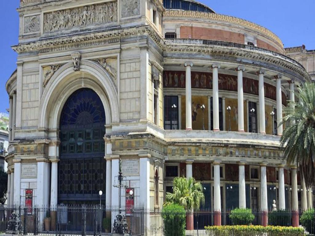 Dolce Casa Centro Storico Di New 2023